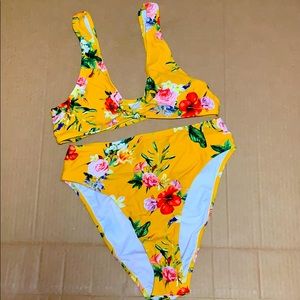 Cupshe Swimsuit *Never Worn*